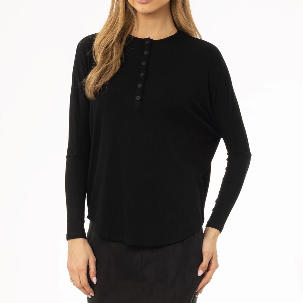 Black Long Sleeve Tee